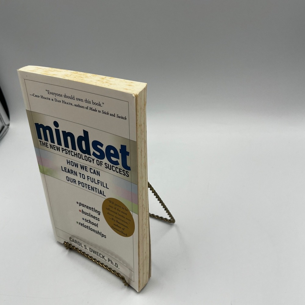 Mindset The New Psychology of Success Carol S. Dweck Paperback 9780345472328‎ - Picture 3 of 8